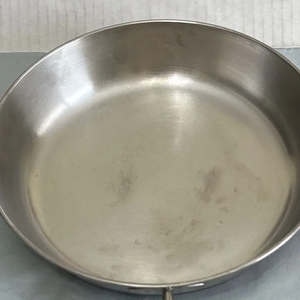Vintage Revere Ware 9 inch Skillet Fry Pan Copper Clad 1801 Clinton